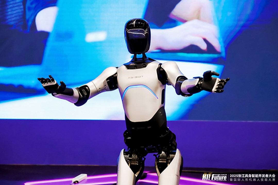 jiuyou.com远征A2成全球首个同时拥有中美欧认证...